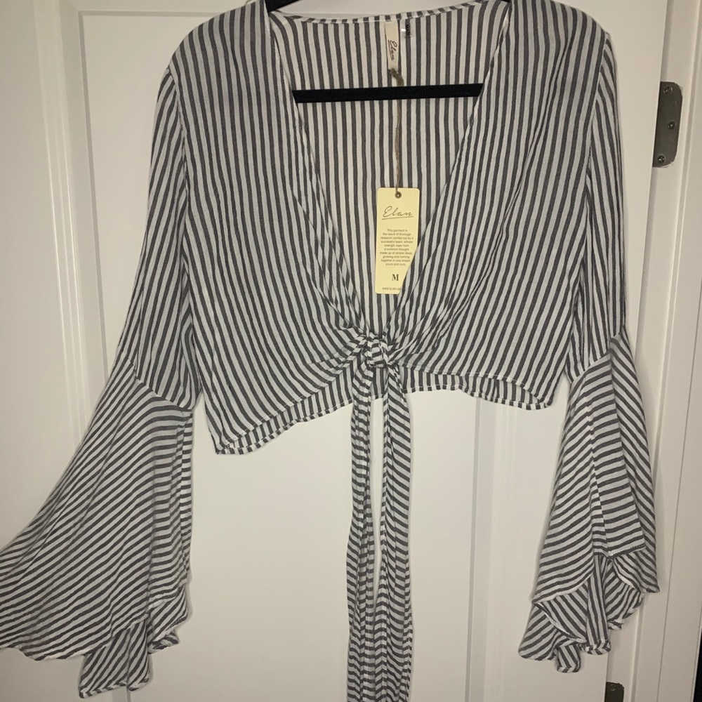 Long sleeve crop top